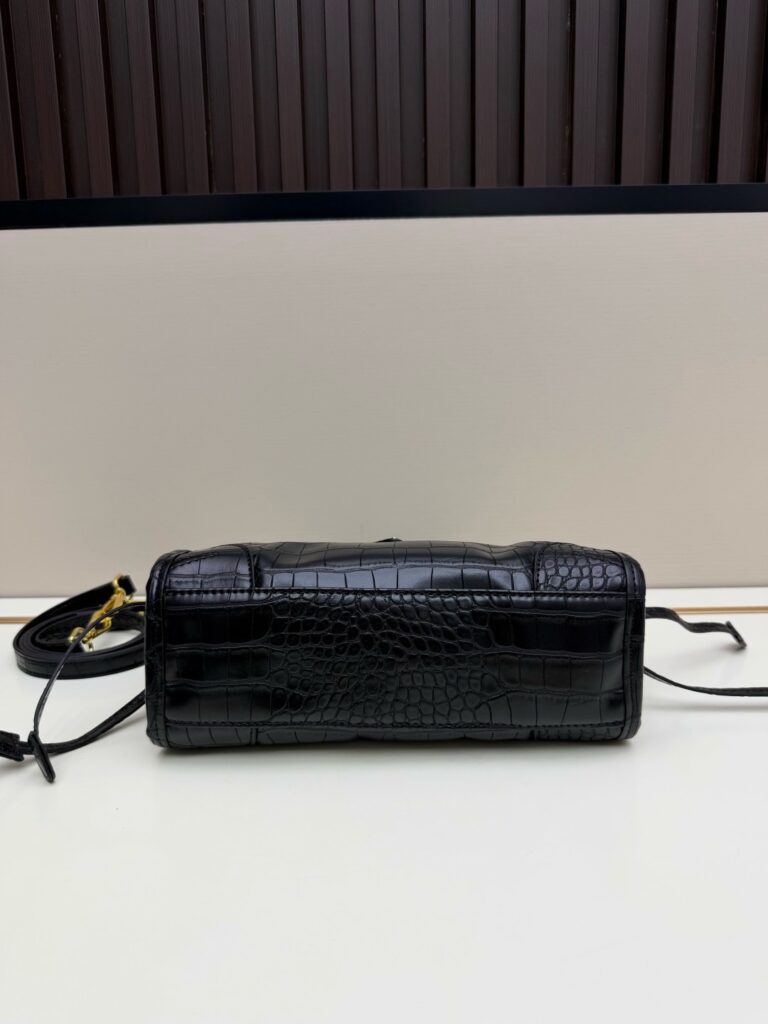 Victoria Croc-Embossed Handbag - 3 Colors Available,Premium Quality 10=== (8)