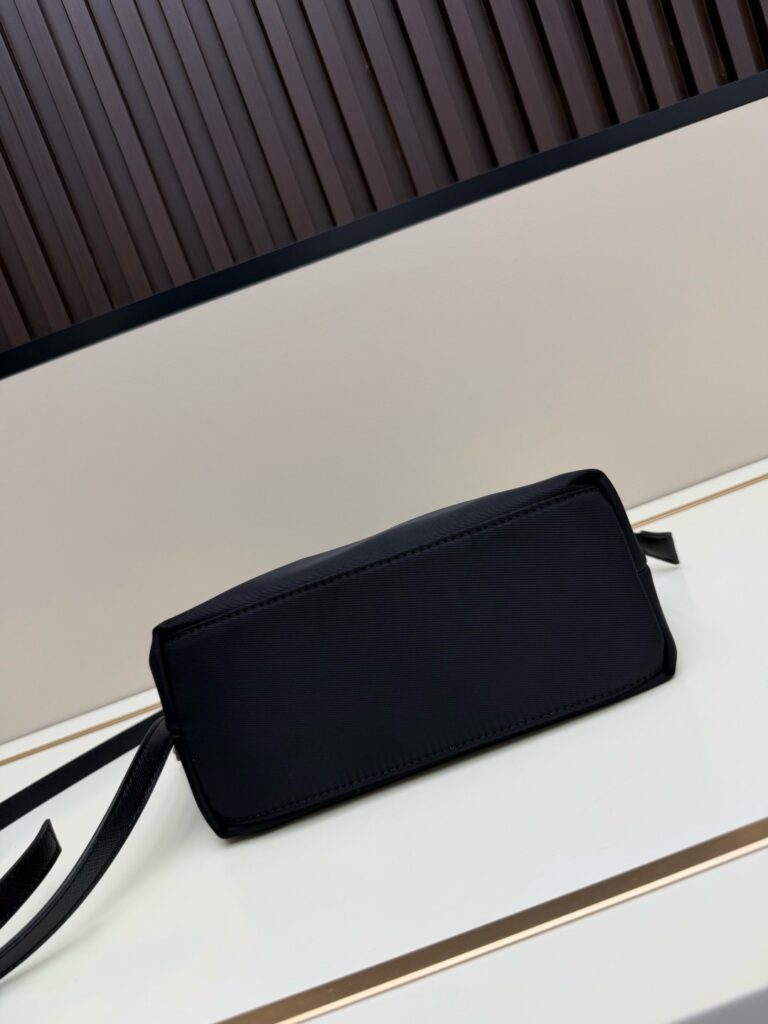Nylon Top Handle Bag – Black, Large Size 11 (5)