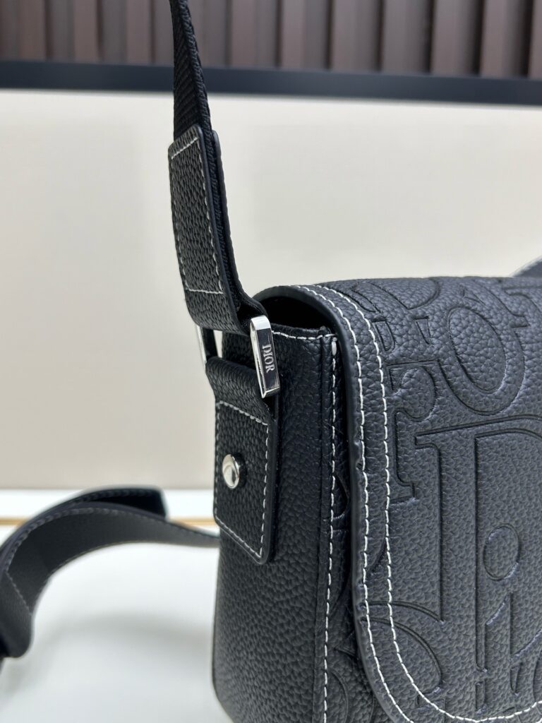 Gravity Print Saddle Messenger Bag - 2 Colors Available 14 (6)