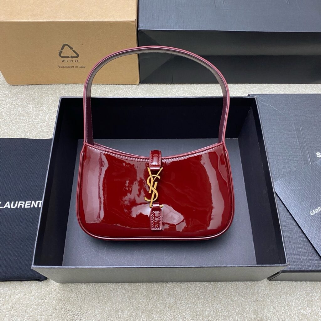 Le 5 à 7 Mini Underarm Bag - Premium Quality 15 (1)