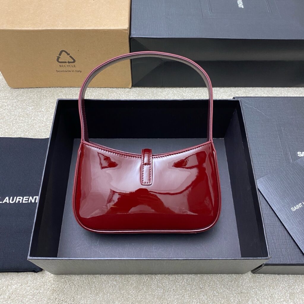 Le 5 à 7 Mini Underarm Bag - Premium Quality 15 (2)
