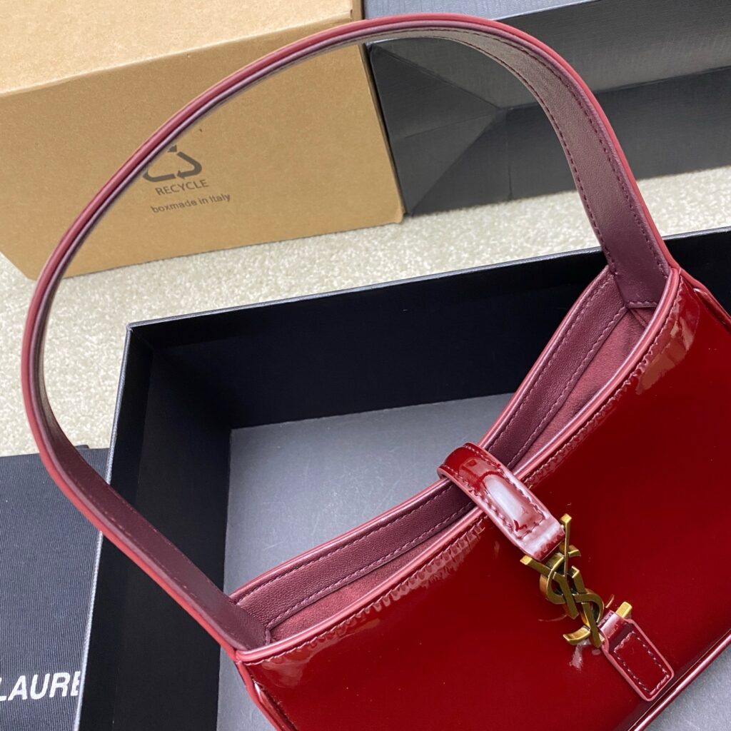 Le 5 à 7 Mini Underarm Bag - Premium Quality 15 (7)