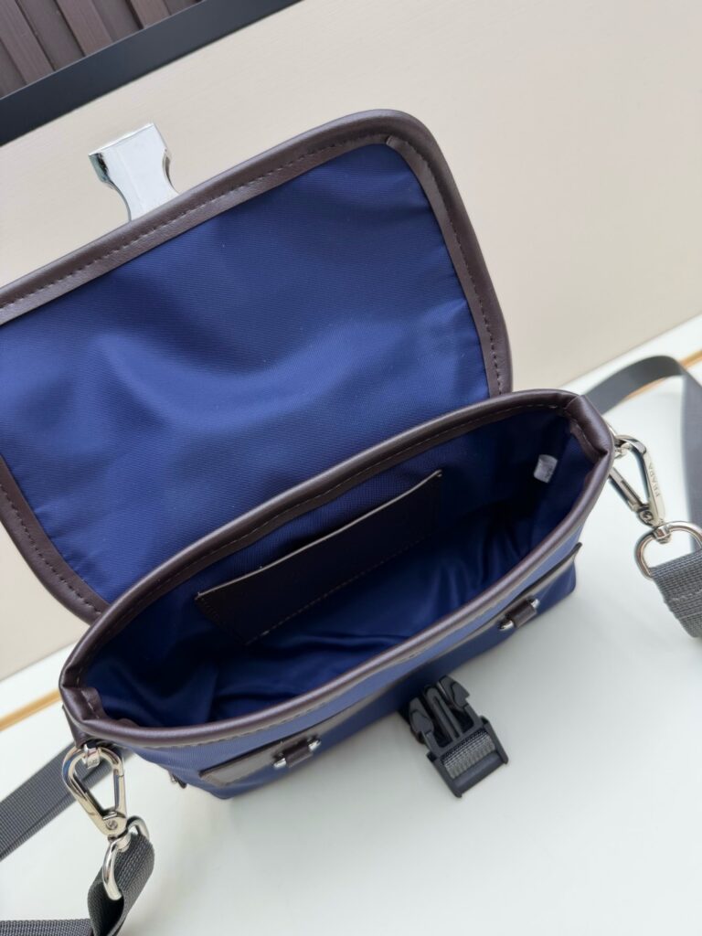 Vela Crossbody Bag - 3 Colors Available 17 (10)