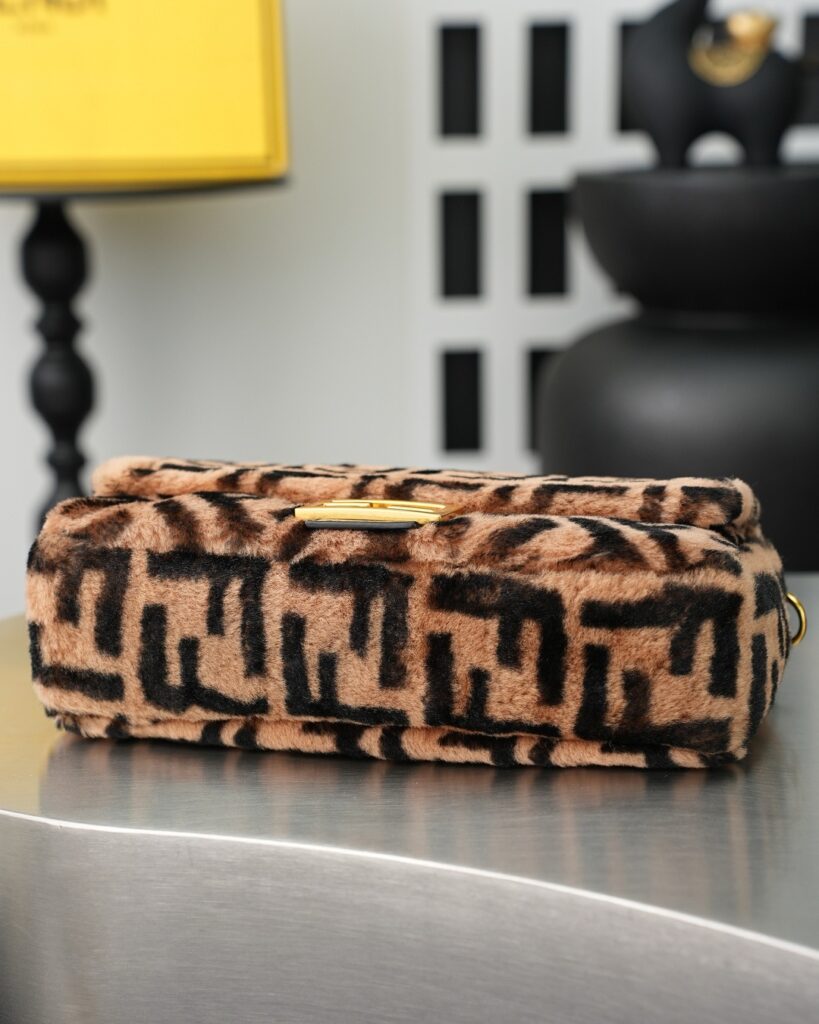Baguette Flap Bag - 2 Sizes Available, Premium Quality 19 (4)