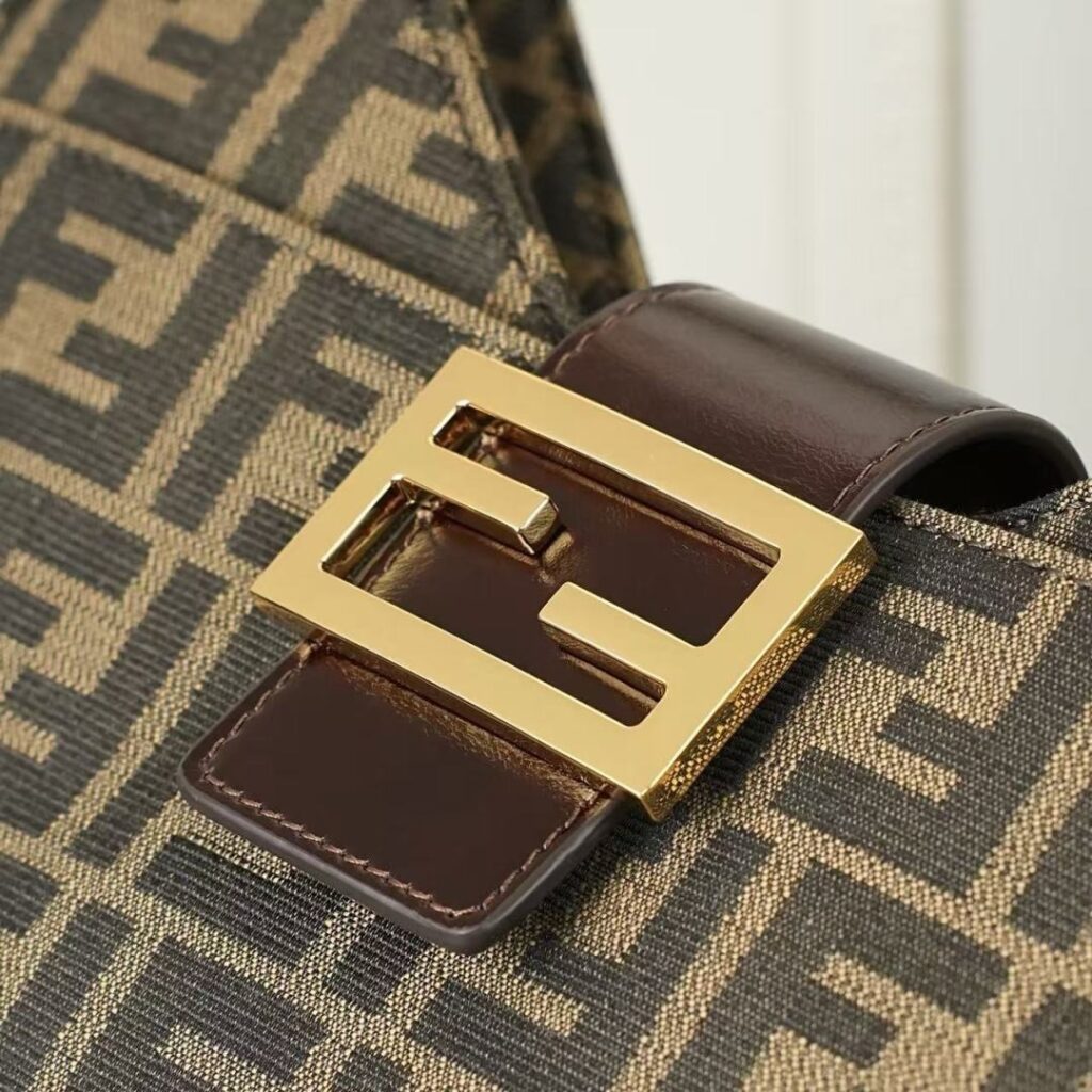 Vintage FF Underarm Bag – Classic Monogram Style 25 (6)