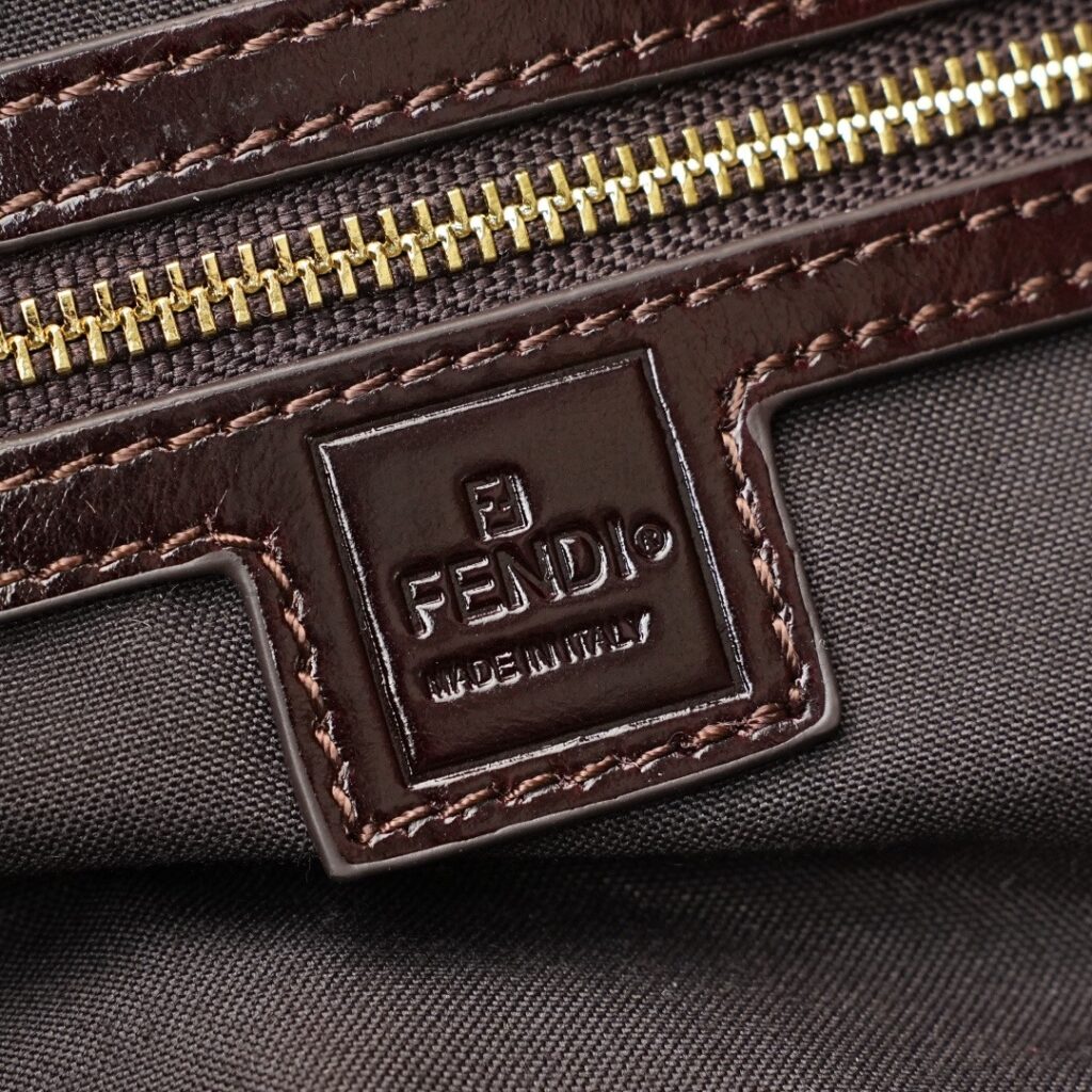 Vintage FF Underarm Bag – Classic Monogram Style 25 (8)