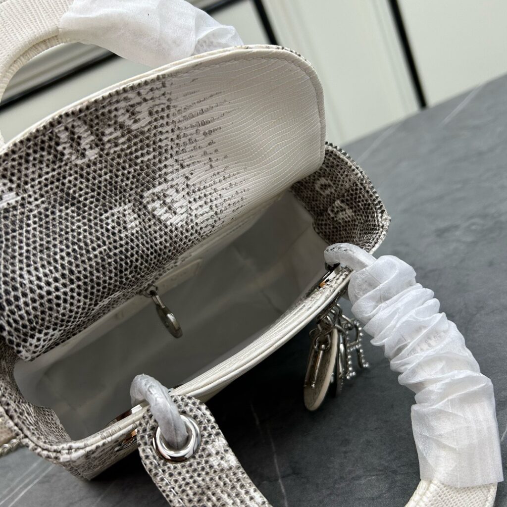 Mini Lady Classic Diamond Bag – 4 Colors Available 28 (23)
