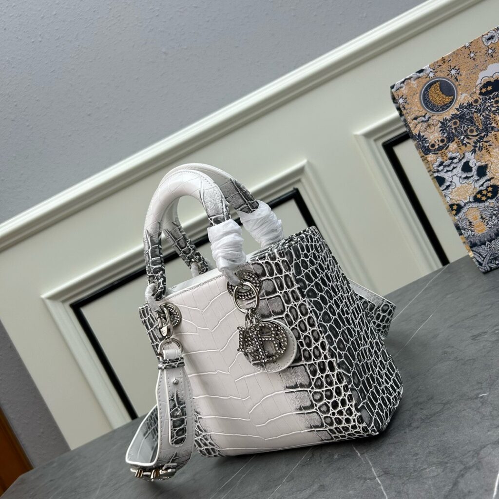 Mini Lady Classic Diamond Style – 4 Colors Available 28 (6)