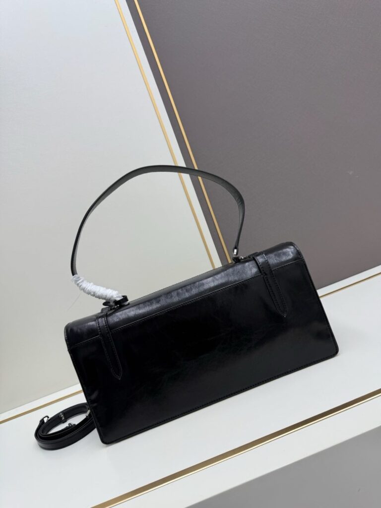 Soft Lux Top Handle Crossbody Bag - Premium Quality 31 大号 (3)