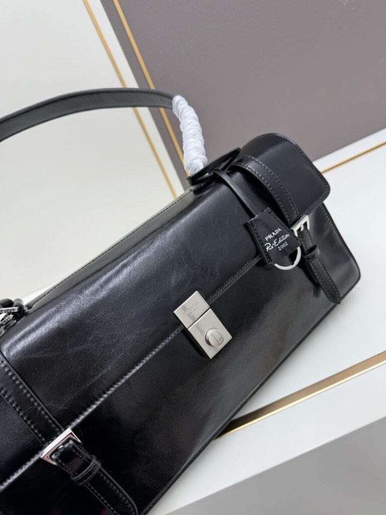 Soft Lux Top Handle Crossbody Bag - Premium Quality 31 大号 (4)