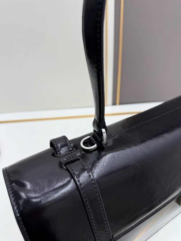 Soft Lux Top Handle Crossbody Bag - Premium Quality 31 大号 (6)