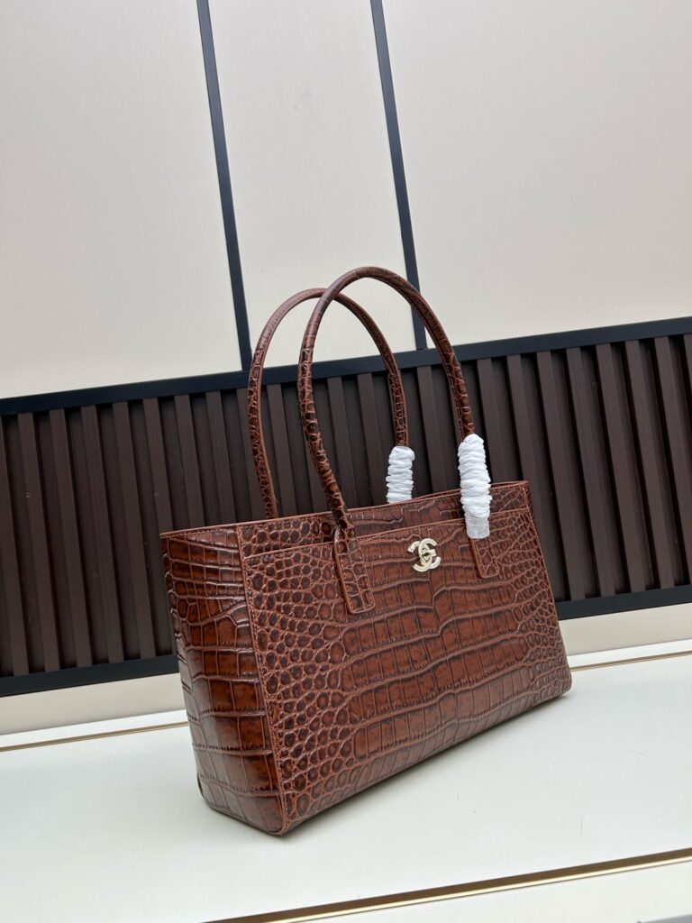 26SS Croc-Embossed Handbag - 3 Colors Available 32=== (6)