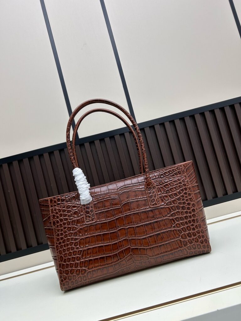 26SS Croc-Embossed Handbag - 3 Colors Available 32=== (7)