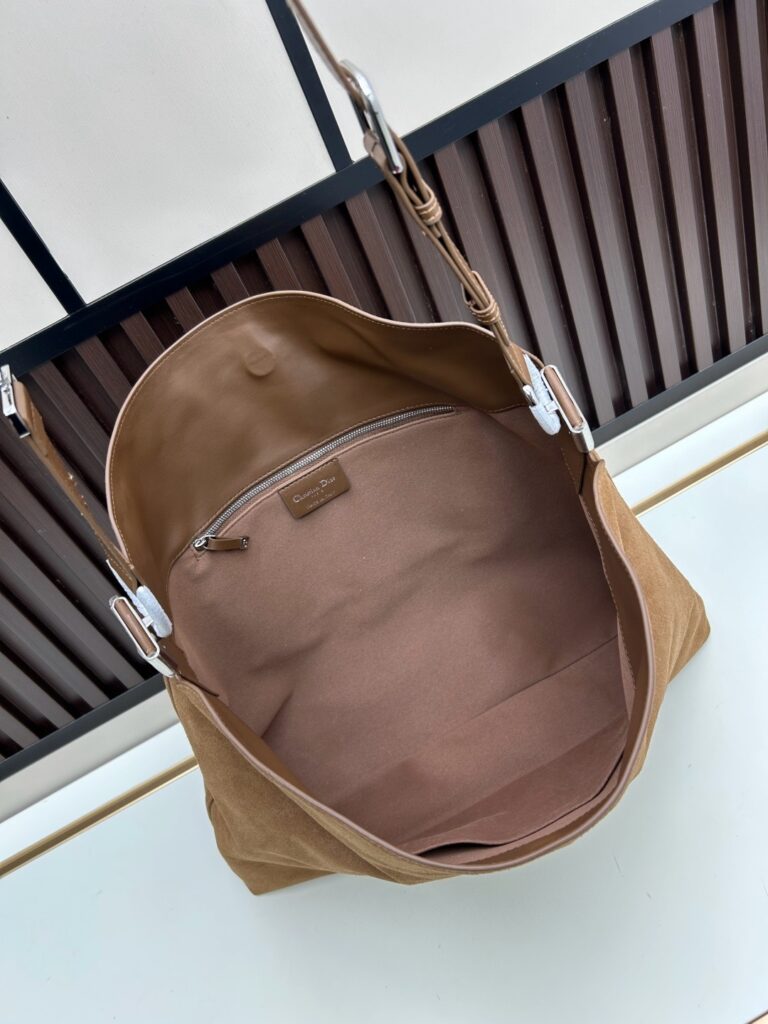 Dior-Inspired Runway Shoulder Bag – Large Size, Multiple Colors Available 46 (12)
