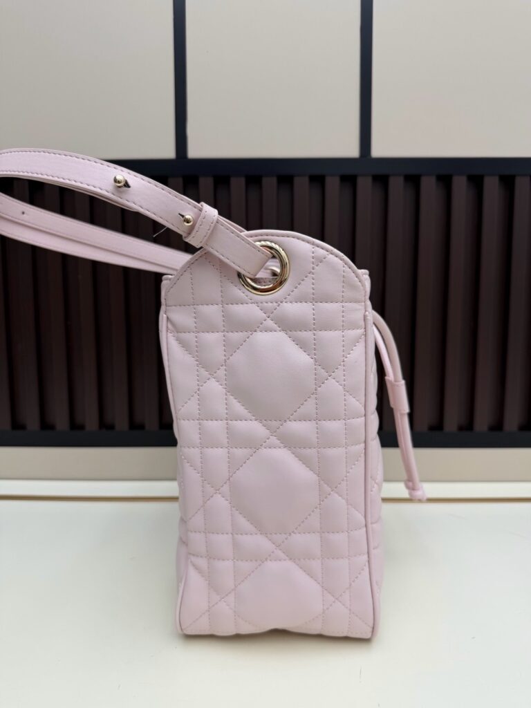 D-Motion Large Shoulder & Crossbody Bag – 3 Colors Available 5 (11)