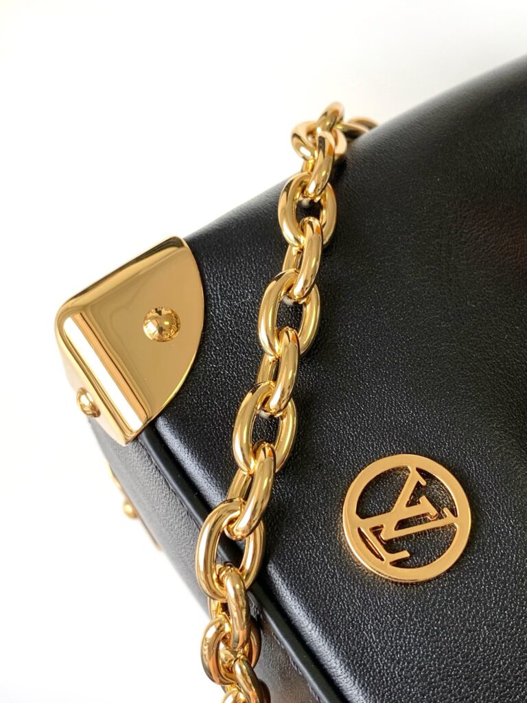 LV-Inspired Mini Bucket Bag - 2 Colors Available,Premium Quality 67 (8)