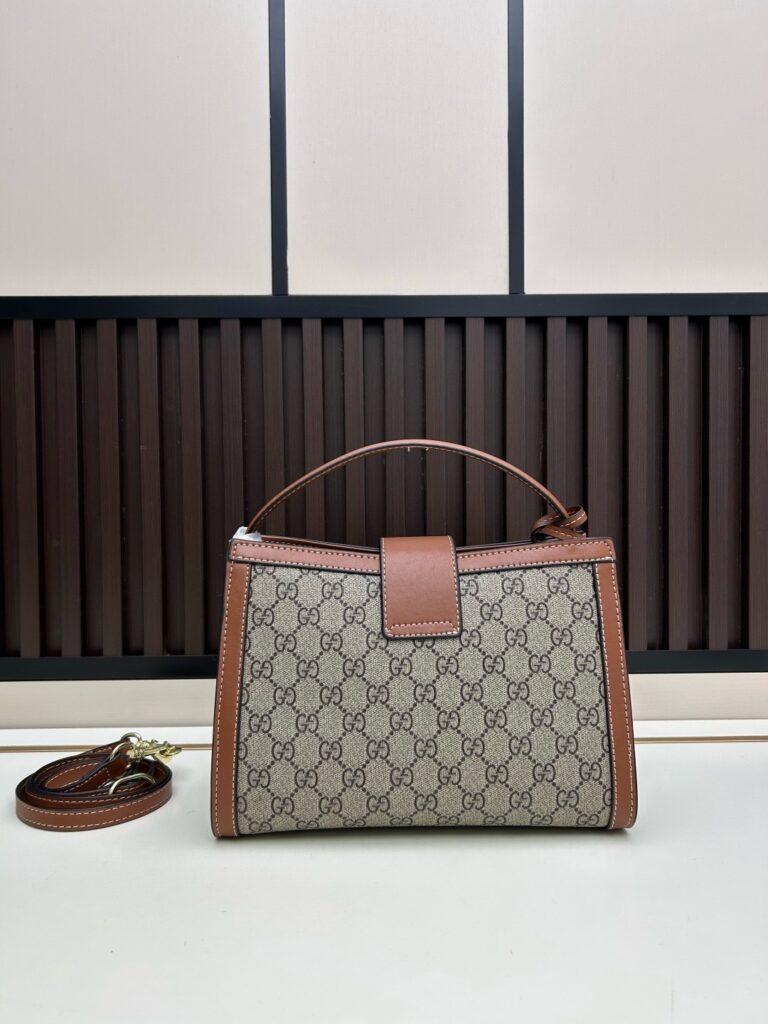 Padlock Medium Handbag 8=== (4)