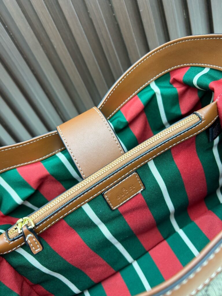 Gucci-Inspired Padlock Shoulder Bag – GG Coated Canvas Style 9 (9)