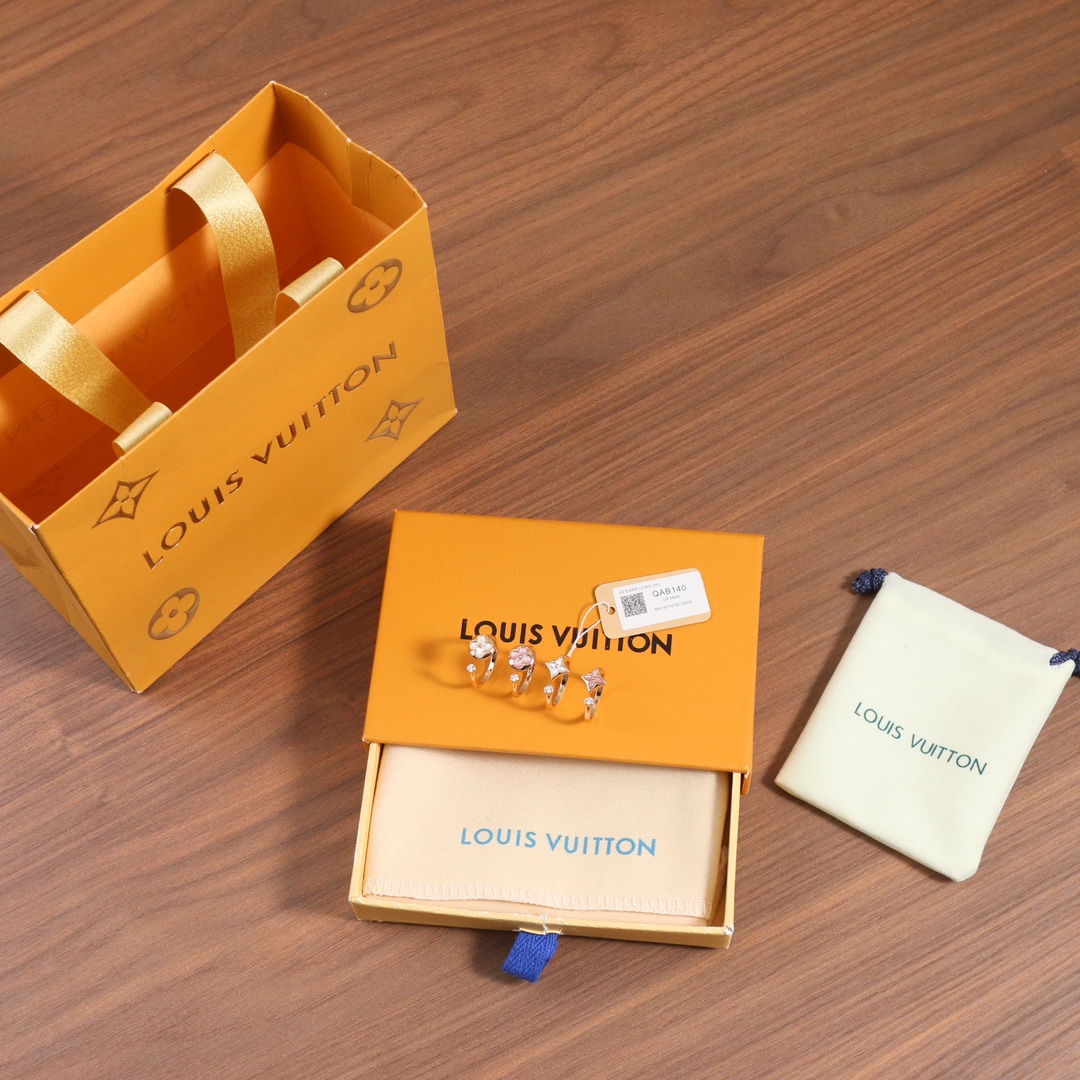 Louis Vuitton ring img 0820