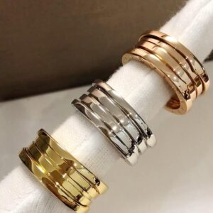 B.zero1 Collection(1) serpenti collection(3)