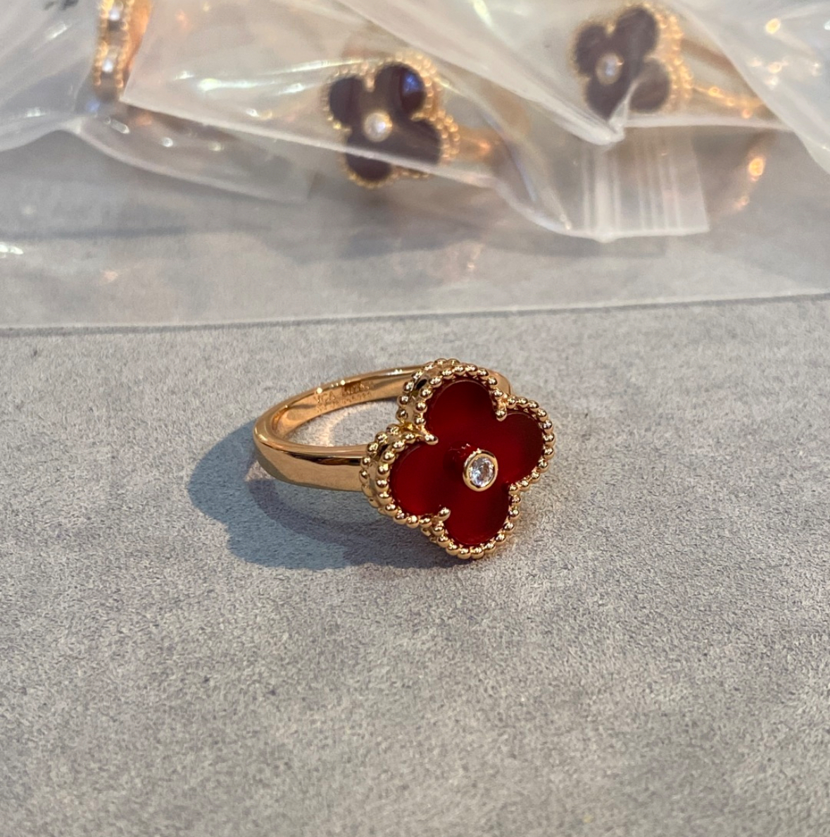 Vintage Alhambra ring IMG 8504