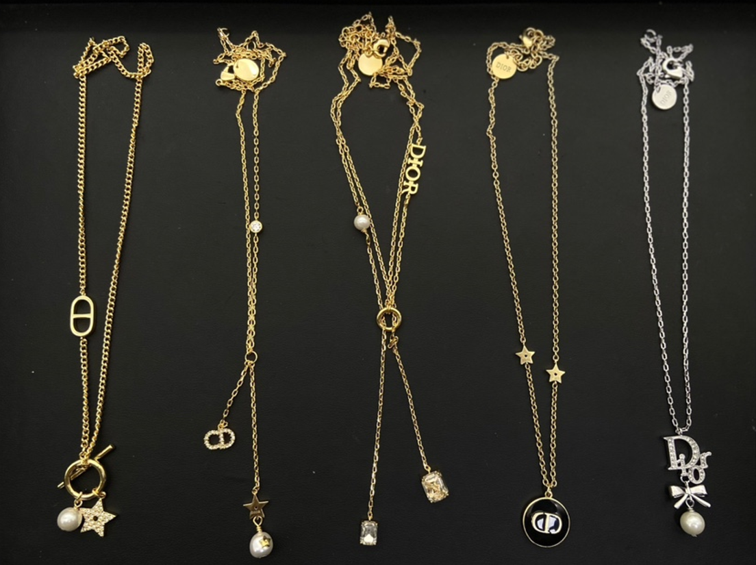 new dior necklace（1）
