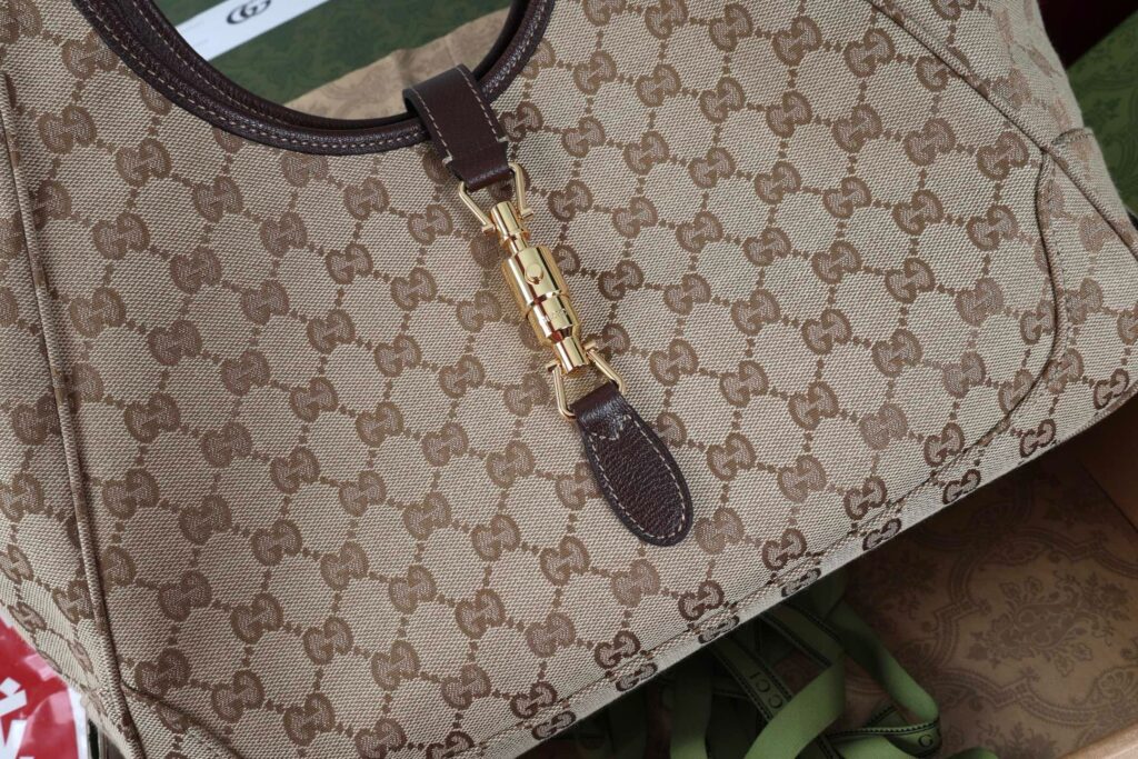 Beatrix Shoulder Bag - Premium Quality 22 (11)
