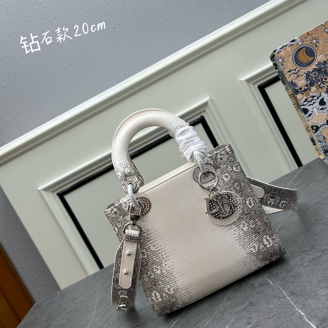 Style 03