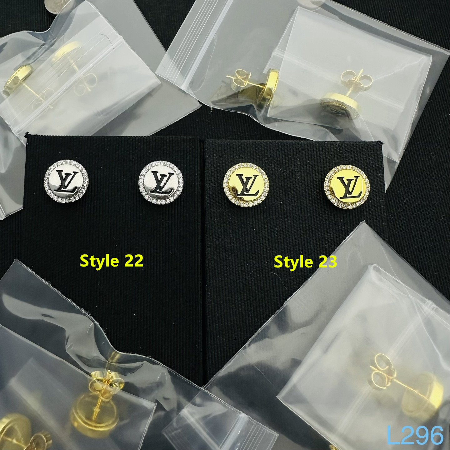 new louis vuitton earrings(1) new louis vuitton earrings(1)
