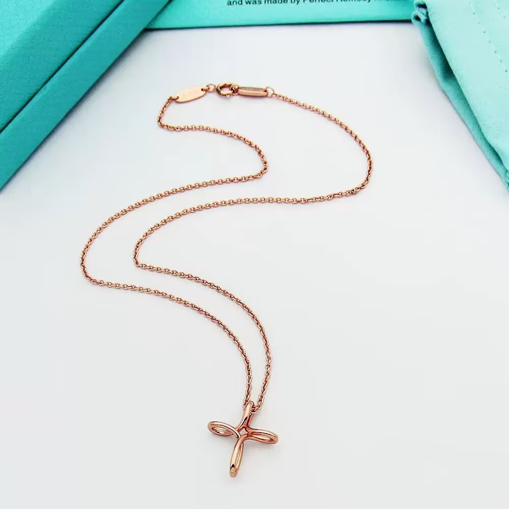 cross pendant cross pendant