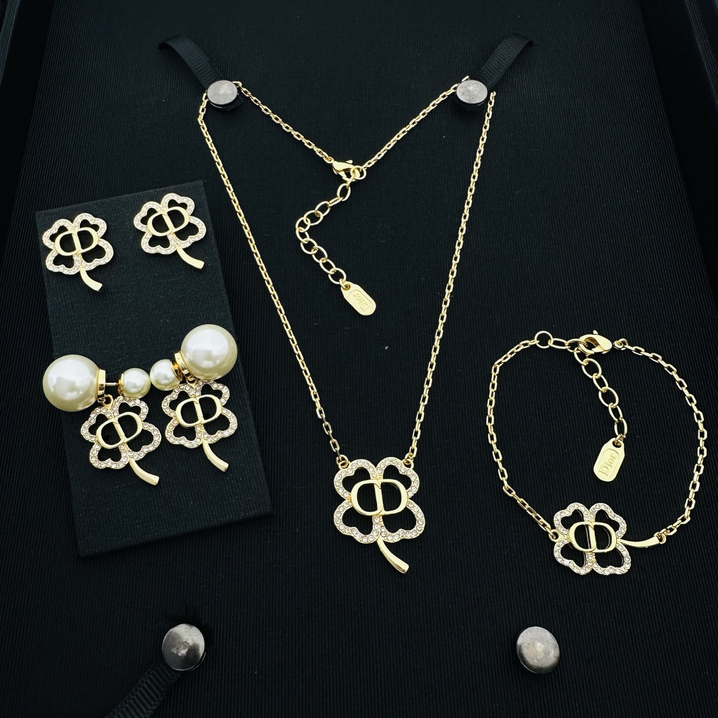 dior set(1) dior set(1)