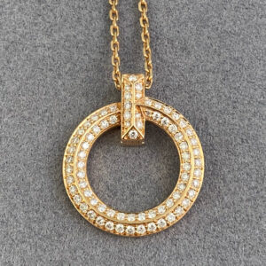 round pendant