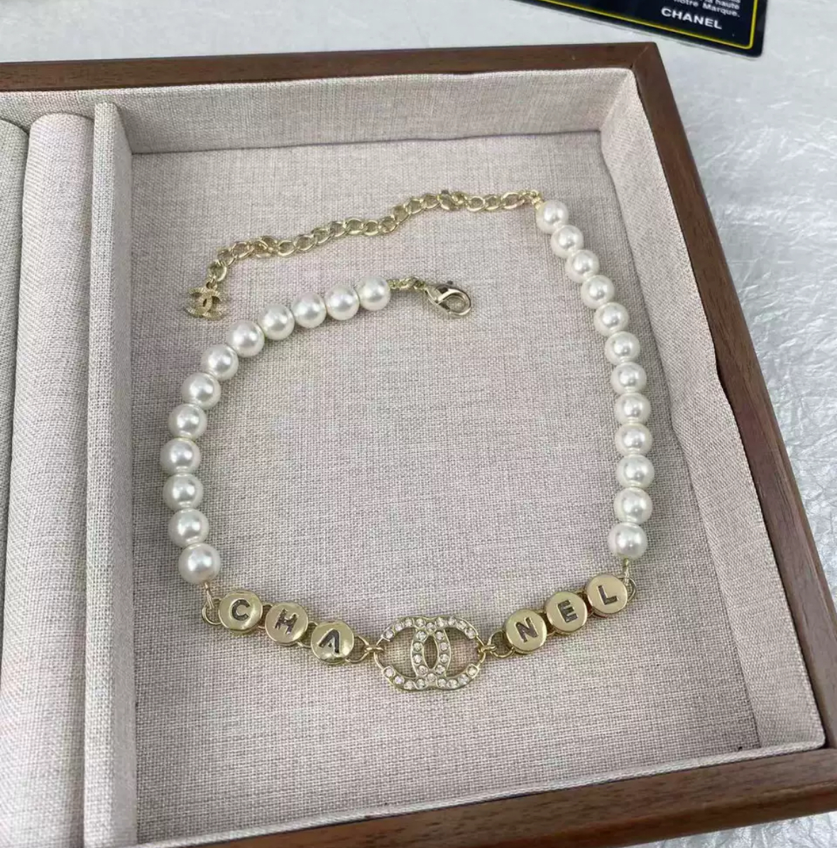 chanel's new necklace(2) chanel's new necklace(2)